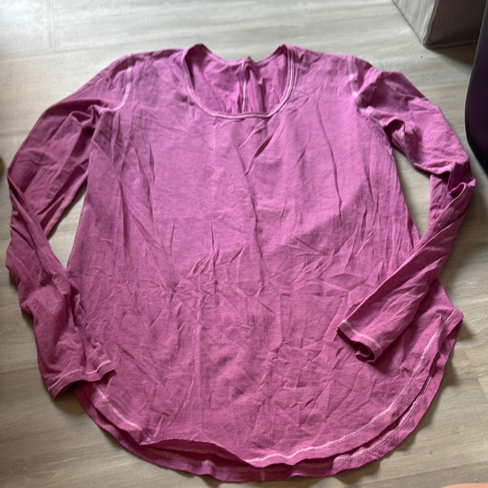 Lululemon long sleeve top size 6
